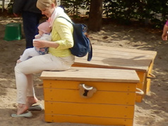 Transportkiste mit Schloss 